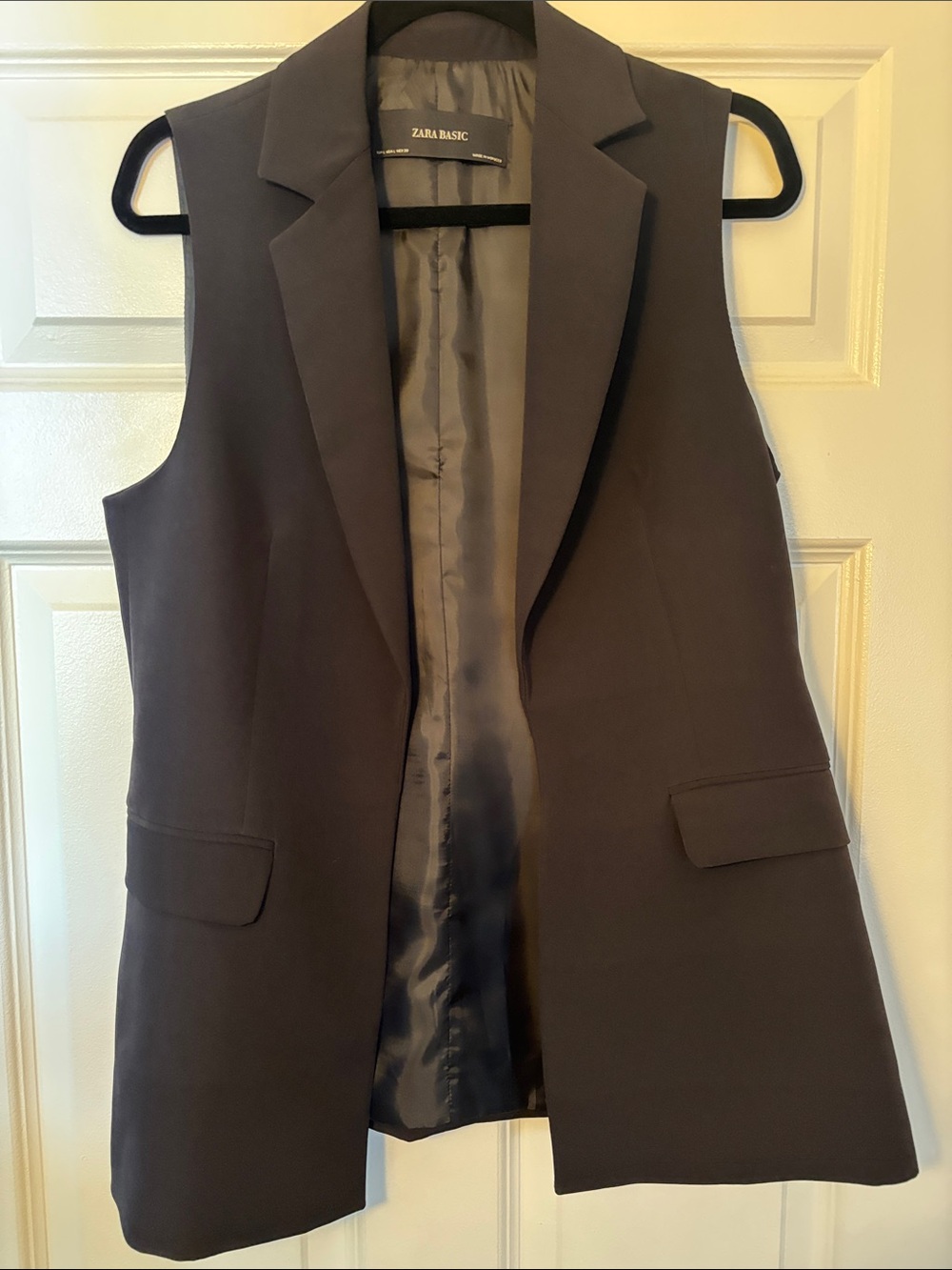 Zara Sleeveless Blazer Vest Black Stunning